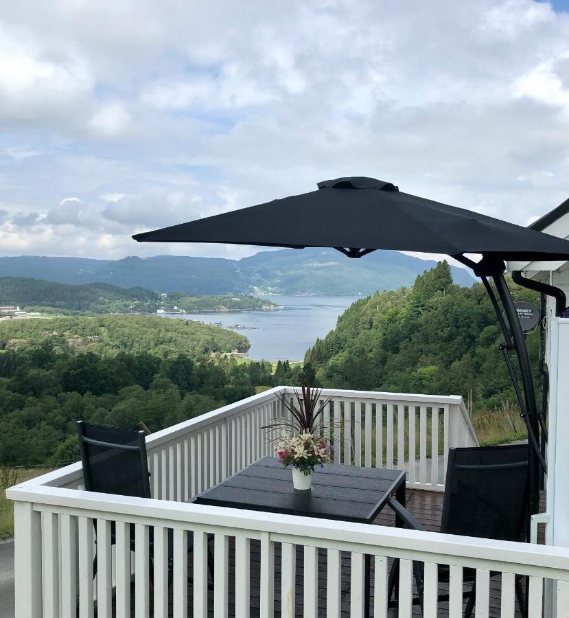 Appartamento Fjord Road Hjelmeland Esterno foto