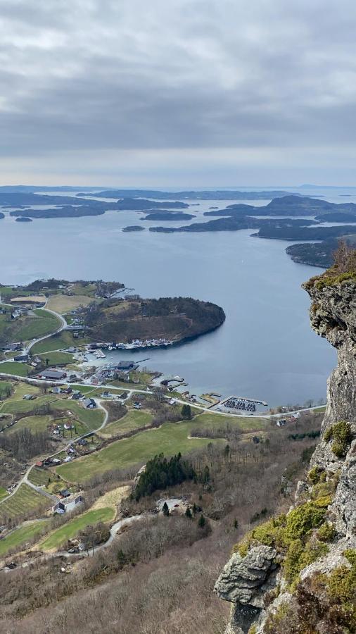Appartamento Fjord Road Hjelmeland Esterno foto