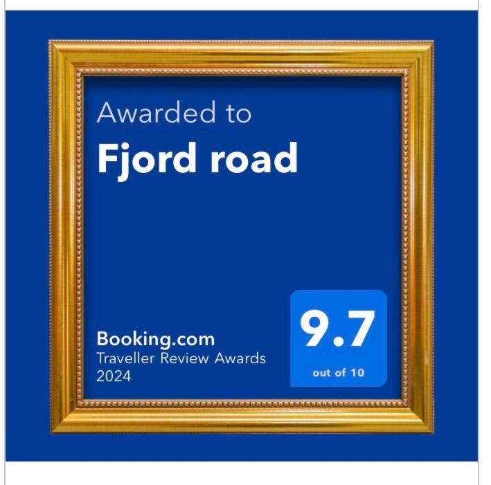 Appartamento Fjord Road Hjelmeland Esterno foto